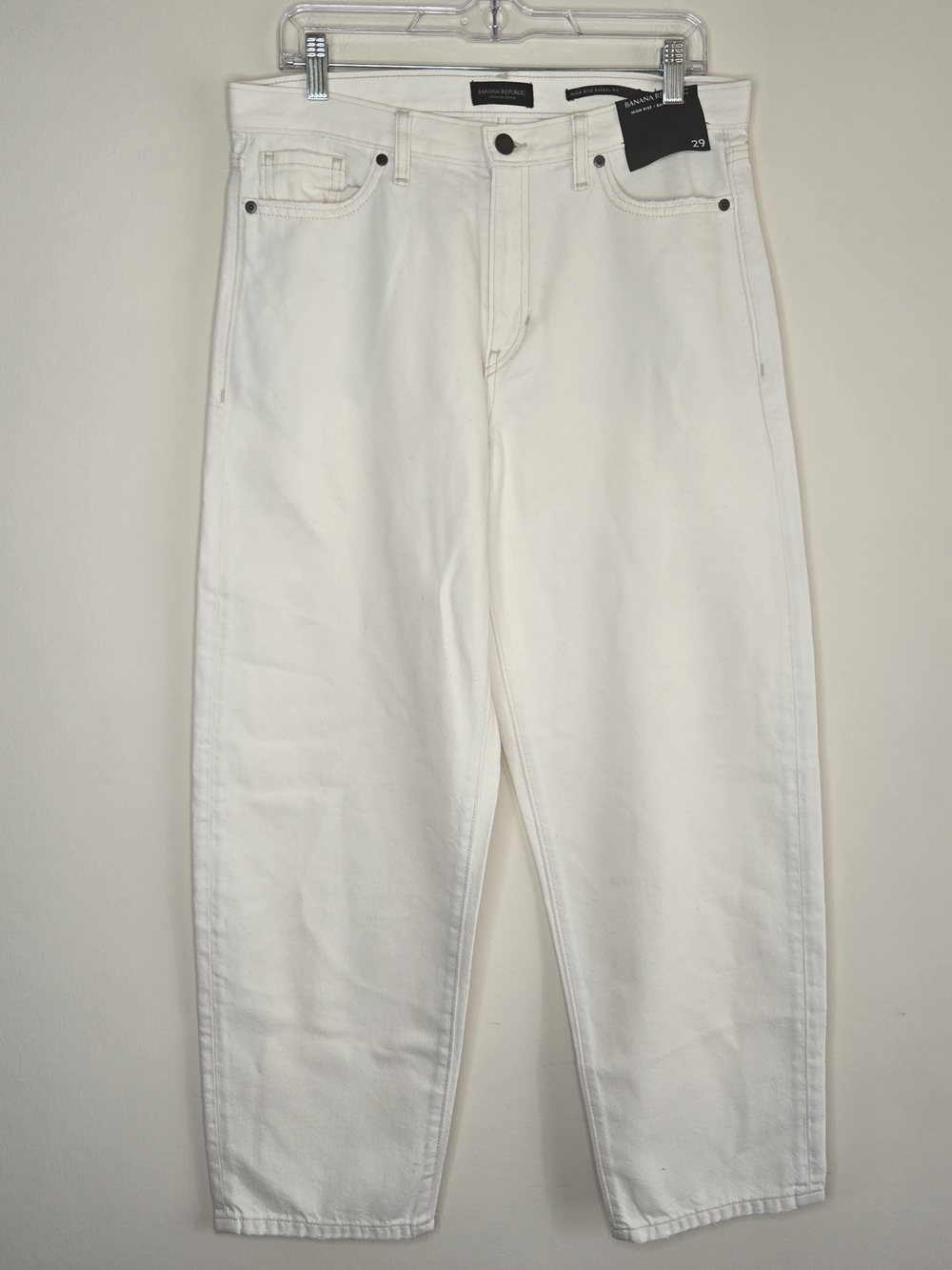 NWT Banana Republic High Rise Barrel Taper Jeans Ecru Ivory Size 29